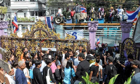 อบรมเจ้าหน้าที่ประจำหน่วยเลือกตั้ง กว่า 1,000 คน ล่ม! 