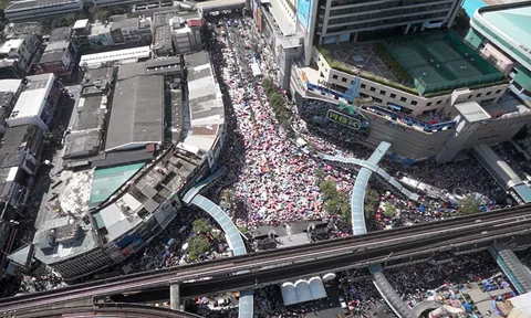 'ข้าราชการคลัง' เอาด้วย! เตรียมขึ้นเวทีแยกปทุมวัน ค่ำนี้!