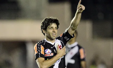 'จูนินโญ' ไม่ฝืนสังขาร ประกาศแขวนสตั๊ดวัย 39 ปี