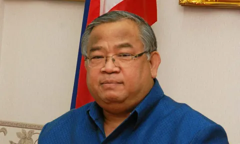 "อภิชาติ" ให้สิทธิ์ ร.ร.แก้ปัญหารับเด็ก