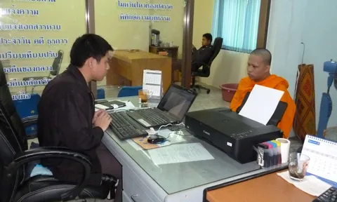 แก๊งโจ๋สุดเถื่อน! ไล่ฟันโจ๋ถึงวัด ลากสาวแก้ผ้า-รุมซ้อมสมองบวม