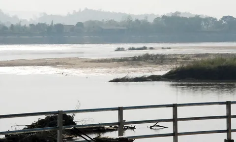 น้ำโขงเชียงแสนส่อวิกฤติ หลังจีนชะลอปล่อยน้ำ