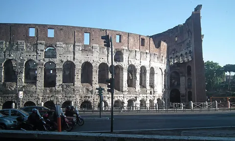 ทุนปริญญาโท 'แฟชั่นดีไซน์' ที่อิตาลี 