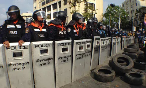 เจรจายกแรกเหลว ม็อบ-ตร.นัดถกรอบใหม่