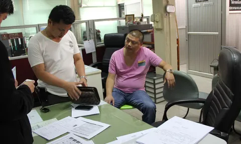 หนุ่มจีนฮ่อไปไม่รอด ใช้บัตรปชช.ปลอมหวังทำพาสปอร์ตไทย