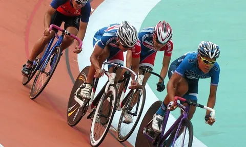 2 ล้อฉลองครบ 55 ปี คนดังคับคั่งร่วมงานวันนี้ 