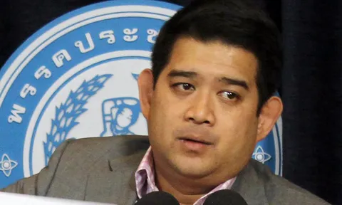 ปชป.จัดหนัก สวน'ยิ่งลักษณ์'ไม่เข้าใจประชาธิปไตย