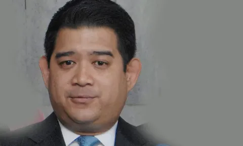 โฆษกปชป.เหน็บ'ชินวัตร'สมทบเงินกองทุนช่วย ชาวนา