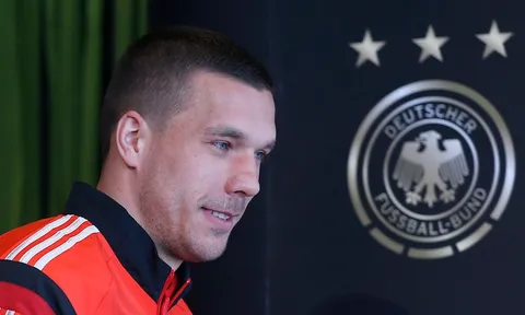 'โพดอลสกี้' สุดมั่น! มีชื่อติดทัพอินทรีเหล็กไปลุยบอลโลก