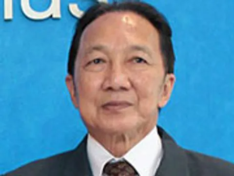 "ปลื้มปริ่ม"