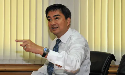 'อภิสิทธิ์'แนะรัฐออกมาตรการรูปธรรมคุ้มครองประชาชน