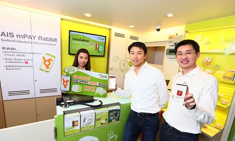 'เอไอเอส'เอาใจลูกค้าเมืองกรุง เปิด 'mPAY Rabbit Shop' บนบีทีเอส