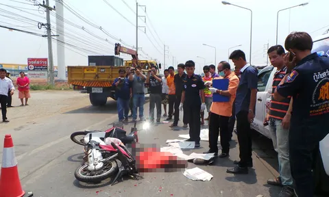 สยองเมืองอุดรฯ รถเทรเลอร์ทับสาว17ดับอนาถ 