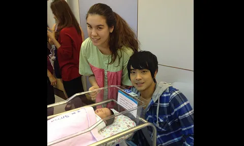 'บอล-แนนนี่' สุดเห่อ 'น้องโนวเบลล์' ดีใจลูกปลอดภัยแม้คลอดก่อนกำหนด