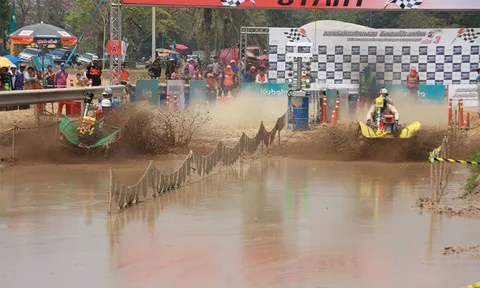 คนกำแพงเพชรเชียร์ลั่น แข่ง'รถไถ'ชิงถ้วยสมเด็จพระเทพฯ