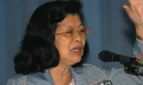 'คุณหญิงเป็ด' ยังไม่ให้ความเห็น หลังคะแนนนำลิ่ว