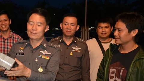 ตร.โคราชรวบ'เสี่ยถัง'นายทุนค้าไม้พะยูง พ่วงติดสินบน จนท.