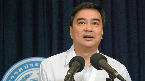 'มาร์ค' โพสต์เฟซ แจงเหตุไม่ร่วมวงถก 'กกต.'