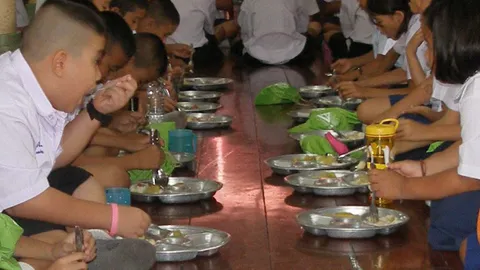 ทุ่มงบ 'อาหารกลางวัน' 284 ล้าน สร้างโภชนาการเด็ก