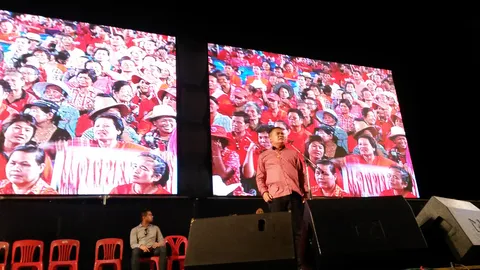 เวทีแดงชัยภูมิคึก! 'ตู่'ปลุกร่วมชุมนุมใหญ่ 6 พ.ค.