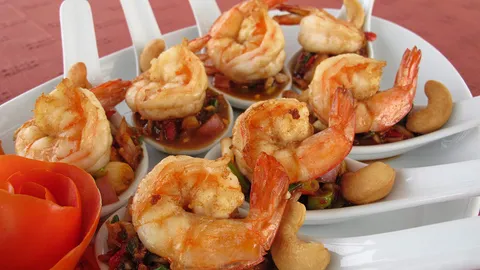 ออคโต–สไปเดอร์ ร้านนี้อยู่ในโรงงาน!!