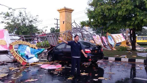 พายุถล่มอีสาน,ใต้หนัก อุบลฯน้ำท่วม พัทลุงบ้านพัง