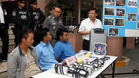 ซุกรถทัวร์