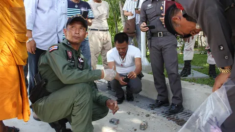 วางบึมหน้าวัดอ้อน้อย รับหลวงปู่พุทธะอิสระ เก็บกู้ได้-คาดหวังข่มขู่