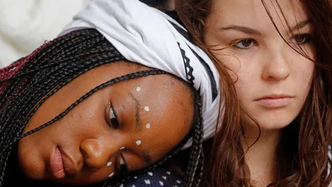 ฝรั่งเศสจัดประชุมสุดยอดตามหา นร.หญิงไนจีเรียถูกลักพาตัว