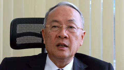 'ชัยเกษม' ยัน พ.ร.ฎ.ยุบสภายังอยู่ วุฒิฯ ตั้ง รบ.เฉพาะกาลไม่ได้ 