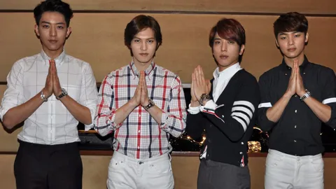 'ซีเอ็นบลู'ไอดอลดนตรี มีดีมากกว่าหล่อ อ้อนผูกพันเมืองไทย กี่ครั้งก็ต้องมาให้ได้!