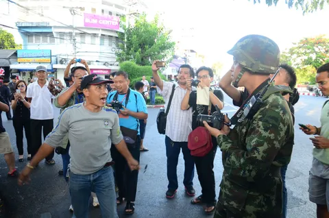 ทหารหลายจังหวัดภาคเหนือเร่งให้ส่วนราชการปฏิบัติตาม คสช.