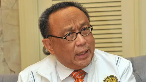 ย้าย‘ธงทอง’อีกคน ปล่อย‘ตู่’ เต้น-วีระฯ-ธิดา-เหวง