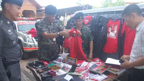 ค้นบ้านแกนนำแดงสุโขทัย-ทหารปรามอย่าเคลื่อนไหว