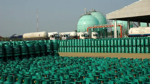 "อรรถวิชช์"จี้ คสช.ลดราคาแก๊ส1.25 บาทต่อกก.