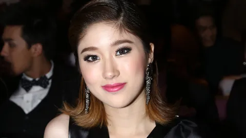 'แก้ว' เจ็บแล้วจำ งดออกตัวแรงยังไม่เรียก 'เอ' ว่าแฟน