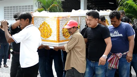 เผาแล้วศพเมีย หน.ศูนย์ข่าวฯ-ล่า ‘หมวดโมทย์’ คนจัดหามือปืน