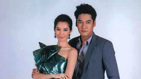 ‘วี’เล่นได้พลิ้วจับคู่‘ฐิสา’ลงตัว ละครบู๊คอมเมดี้“หนีก็ล่า ซ่าก็รัก”