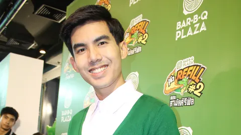 ‘เต๋อ’ ปัดอยู่ก่อนแต่ง ‘พีค’ ไม่หวงแฟนถ่ายแบบโชว์อึ๋มเซ็กซี่