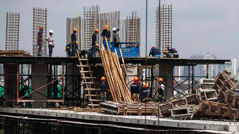 พณ.ตั้ง กก.ภาครัฐ-เอกชน หนุน คสช.แก้ปัญหาแรงงานทั้งระบบ