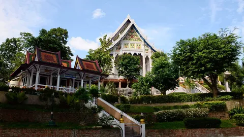 แฉ! แม่ชีปอร์เช่ สะสมกระเป๋าหรูเกือบทุกรุ่น 