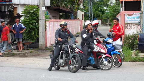 นักเลงโจ๋ร้อยเอ็ด ปิดซอยยกพวกลุย