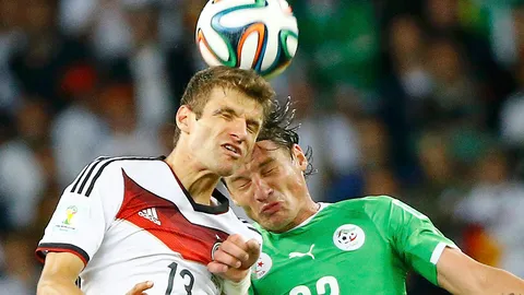 หืดขึ้นคอ!! 'อินทรี'ต่อเวลาเบียด'แอลจีเรีย' 2-1 ลิ่วฟัด'ตราไก่'