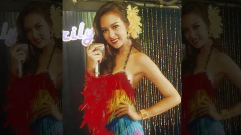 ‘แซมมี่’โชว์ย้วยสวยเซ็กซี่ โดนปลดบราตีตราผีเสื้อ