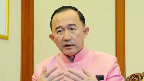'ปนัดดา'ยึด'หัวไม่ส่าย หางไม่กระดิก''ลั่น ล้างทุจริตวงราชการ 