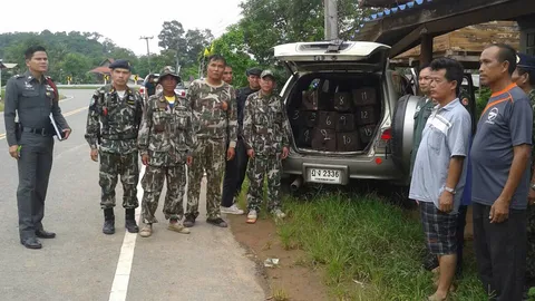 ยึดไม้ชิงชันซุกปิกอัพ มูลค่า 2 แสนบาท