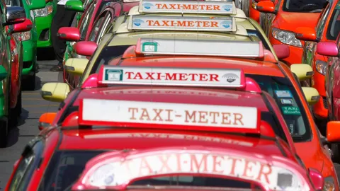 กกล.รส. ขู่เชือดเด็ดขาดแท็กซี่ ปฏิเสธผู้โดยสาร 