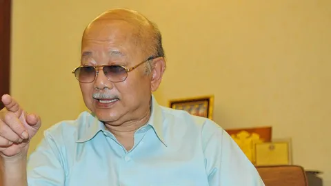 องค์กรวิชาชีพสื่อตั้ง 'กล้านรงค์' ปธ.ตรวจสอบปมพีอาร์ซื้อสื่อ