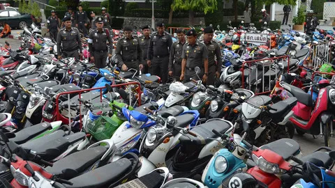 ตร.ชลบุรีกวาดล้างจยย.ซิ่งป่วนเมือง จ่อใช้มาตรการเด็ดขาด 