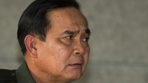 สมเด็จฯ วัดปากน้ำ หนุน 'ประยุทธ์' นั่งนายกฯ